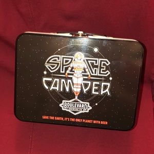 Boulevard Space Camper Vintage Style Lunchbox
